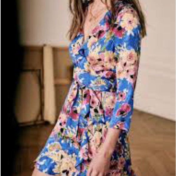 Sezane Dresses & Skirts - Sezane Asianne Dress - Size 36